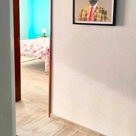 A My Own Paradise T2 1º Andar * Figueira da Foz